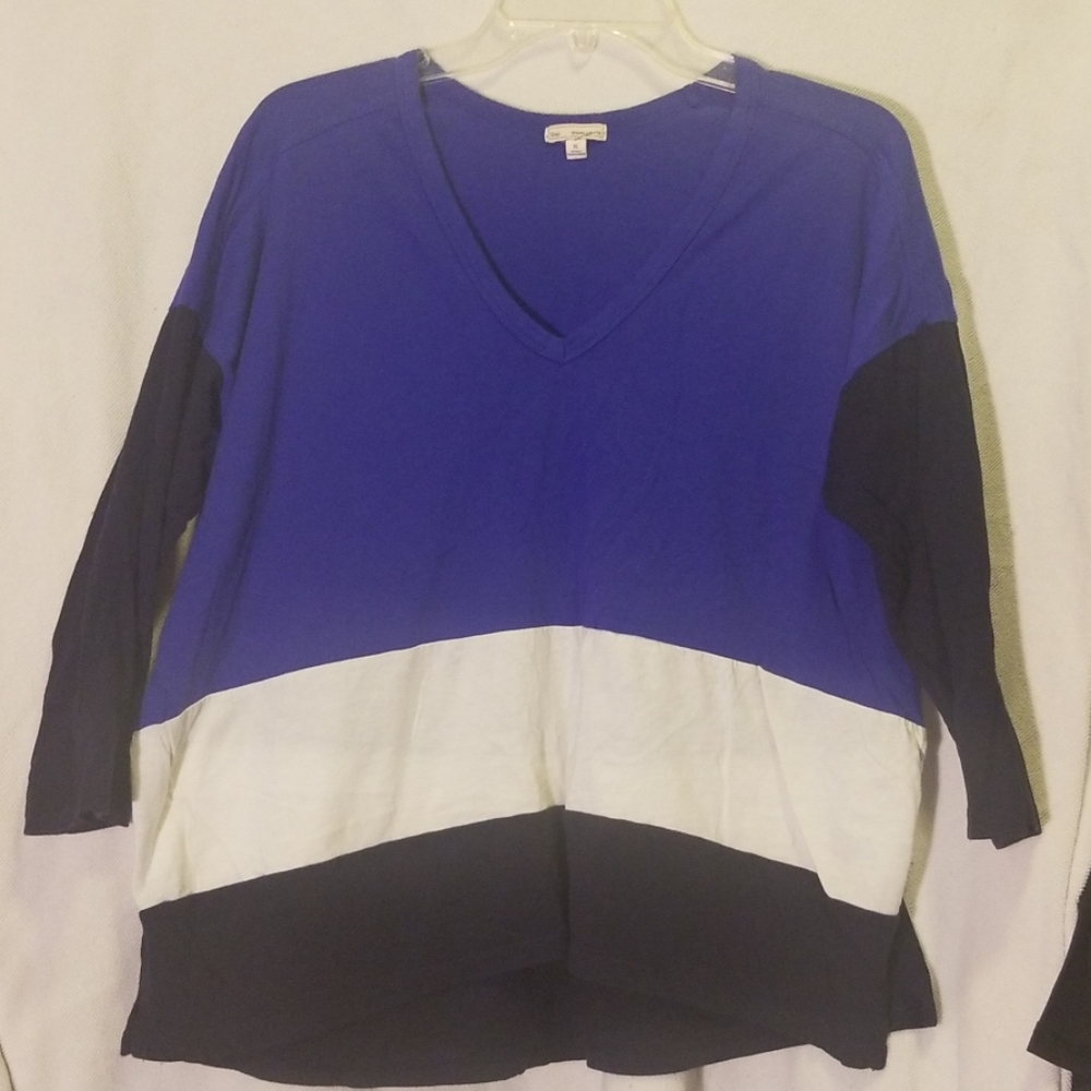 Gap tee